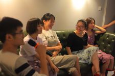 啊哈！什么事情這么開(kāi)心？
