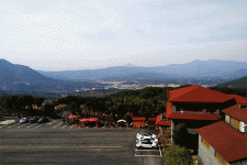 天氣晴朗，初見岳西